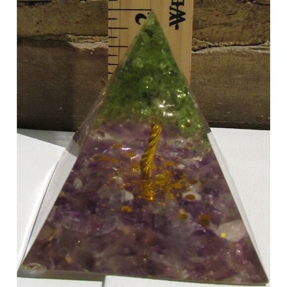 TREE OF LIFE PERIDOT AMETHYST GRAVEL GOLD FOIL GREEN FLUORITE TREE paperweight - Picture 1 of 5